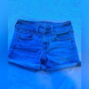 AE midi shorts lightly worn